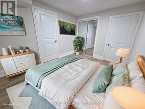 1414 Wellwood Terrace in Milton, ON - Building Photo - Building Photo