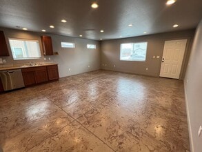 511 F St NE in Quincy, WA - Building Photo - Building Photo