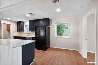 3721 Lawndale Ave in Fort Worth, TX - Building Photo - Building Photo