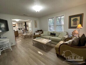 12510 Lillian Hwy in Pensacola, FL - Building Photo - Building Photo