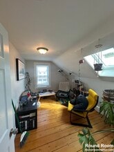 212 California St, Unit 1 in Newton, MA - Building Photo - Building Photo