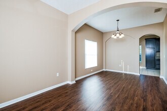 102 Kildrummy Dr in Davenport, FL - Building Photo - Building Photo