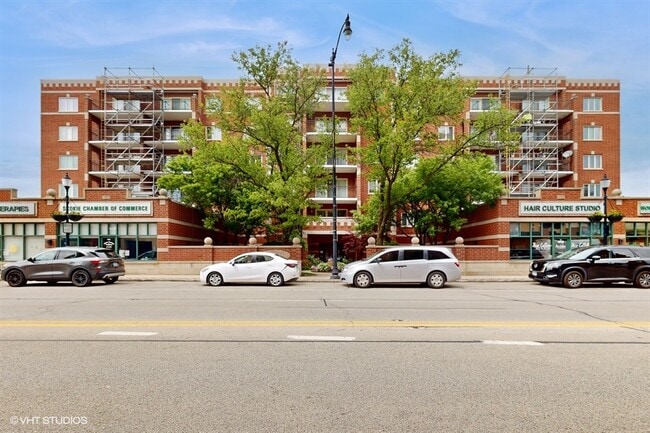 property at 5000 Oakton St