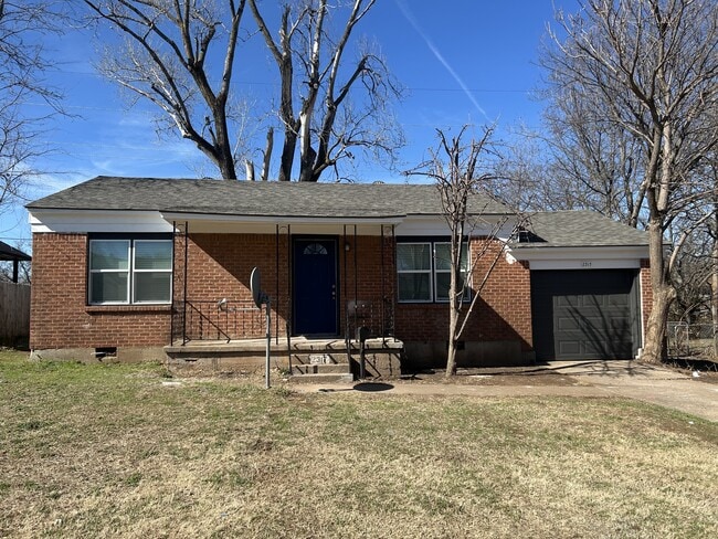 2317 Doris Ave in Del City, OK - Building Photo - Building Photo