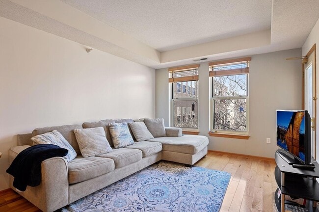 560 N 2nd St in Minneapolis, MN - Building Photo - Building Photo