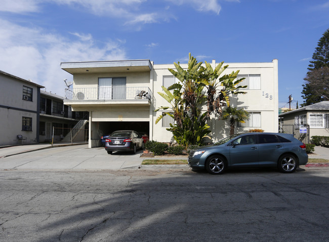 123 W Lomita Ave in Glendale, CA - Building Photo - Building Photo