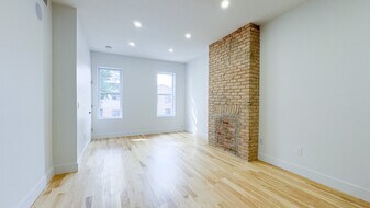 182 Schaefer St in Brooklyn, NY - Building Photo