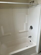72 Parkhurst St, Unit 3 in Newark, NJ - Building Photo - Building Photo