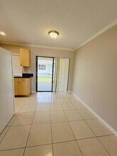 12785 Peconic Ct in Wellington, FL - Building Photo - Building Photo