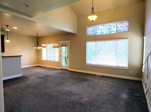 9012 Quarry Stone Way in Sandy, UT - Building Photo - Building Photo