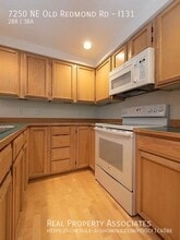 7250 Old Redmond Rd in Redmond, WA - Foto de edificio - Building Photo