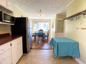 111 Bonaventure Ave in St John's, NL - Building Photo - Building Photo