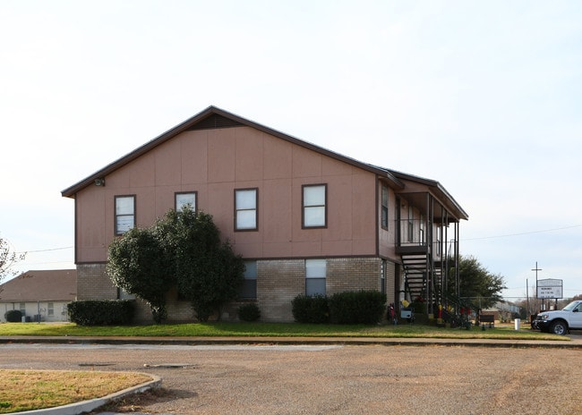 Willow Creek in Burleson, TX - Building Photo - Building Photo