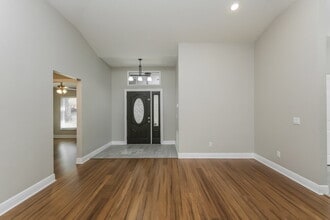 2936 Minuteman Ln in Brandon, FL - Building Photo - Building Photo