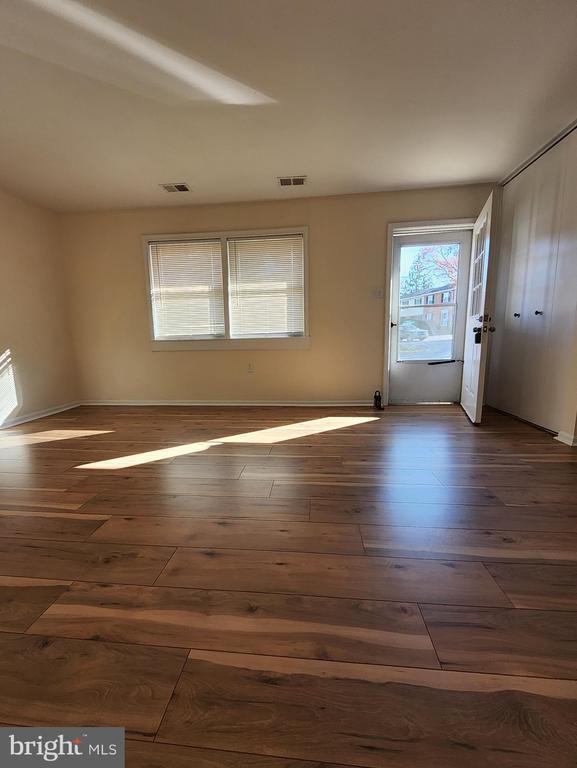 4528 Appledale Ct in Marshall, VA - Building Photo - Building Photo