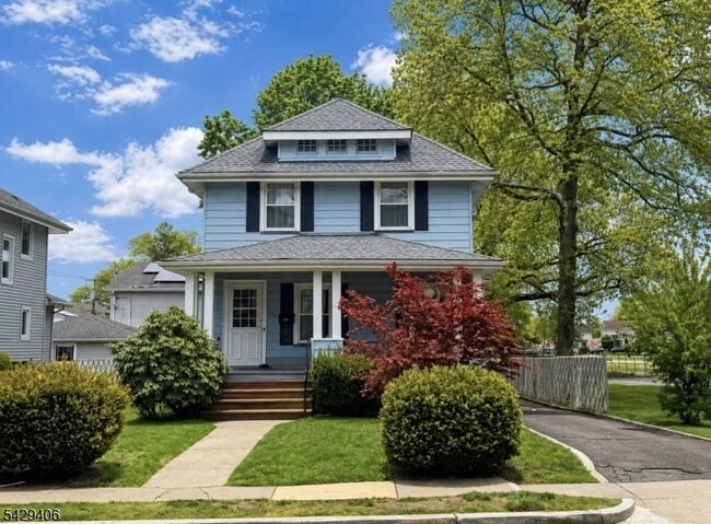 property at 312 Rochelle Ave