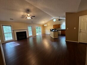 115 Hyacinth Lane in Asheville, NC - Building Photo - Building Photo