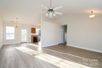 3007 Laurel Creek Ln in Monroe, NC - Building Photo - Building Photo