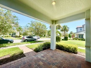 12902 Salk Way in Orlando, FL - Building Photo - Building Photo