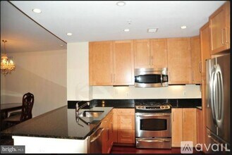 8220 Crestwood Heights Dr, Unit 1619 in McLean, VA - Building Photo - Building Photo