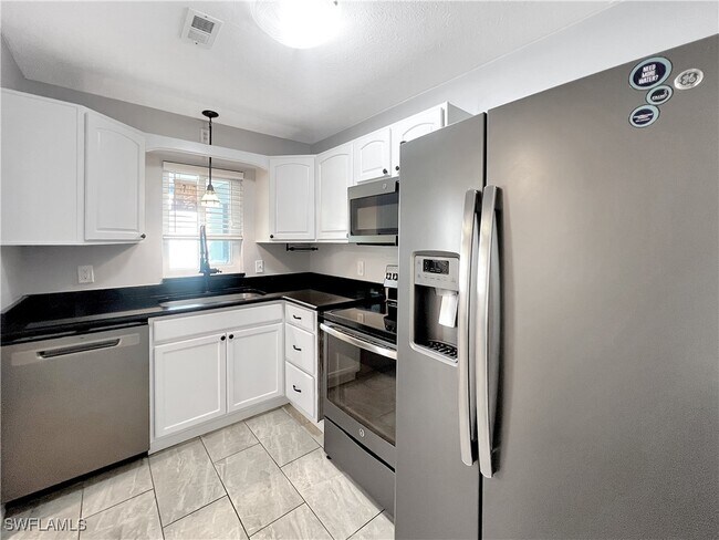 property at 2210 Parkview Dr
