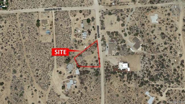 7946 Kickapoo in Yucca Valley, CA - Building Photo - Building Photo