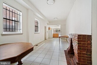 2124 N Carlisle St in Philadelphia, PA - Building Photo - Building Photo