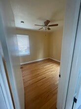 9929 Zykan Ct in Overland, MO - Building Photo - Building Photo