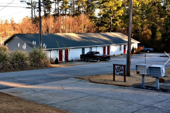 115-116 Thurman St in Carrollton, GA - Building Photo