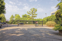 Jefferson Place in Memphis, TN - Foto de edificio - Building Photo