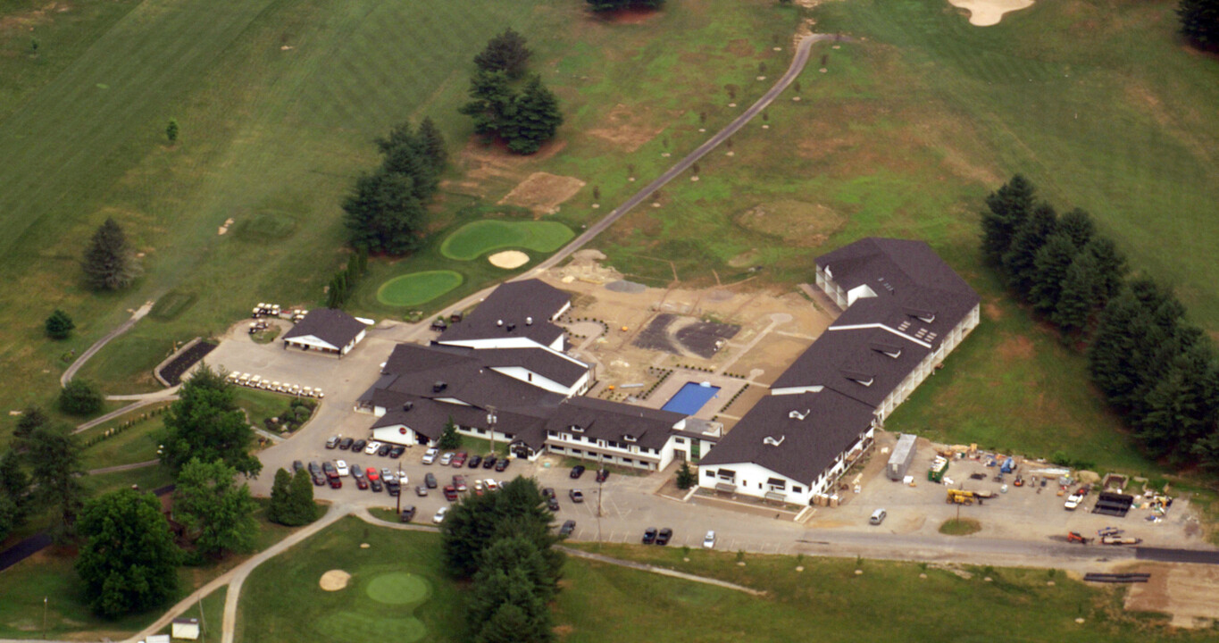 The Greens at Shadowbrook in Tunkhannock, PA - Building Photo