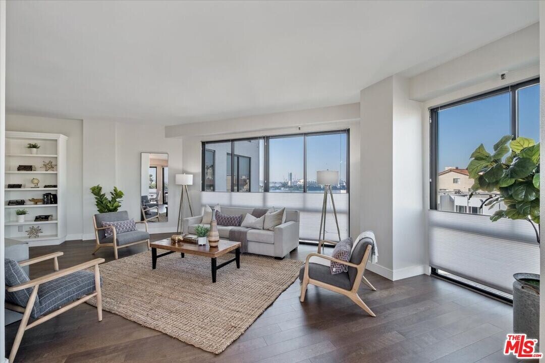 1310 E Ocean Blvd-Unit -507 in Long Beach, CA - Building Photo