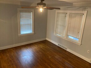 500 Fruithurst Dr in Pittsburgh, PA - Building Photo - Building Photo