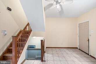 904 S Delhi St in Philadelphia, PA - Building Photo - Building Photo