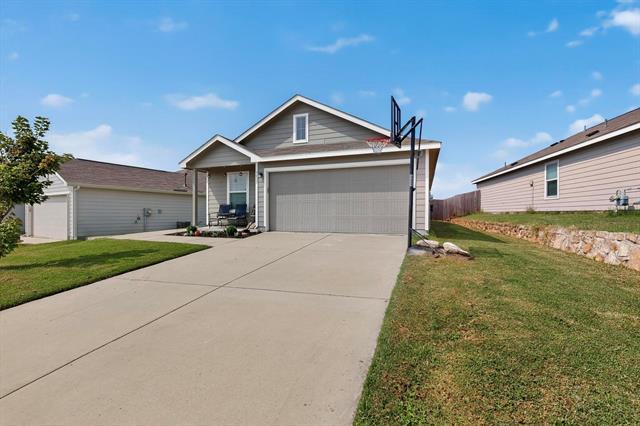 1817 Barrie Wy in Crandall, TX - Building Photo
