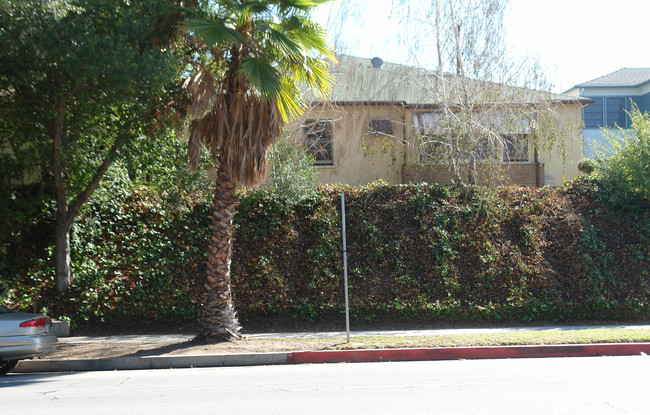 910 Verdugo Rd in Glendale, CA - Foto de edificio - Building Photo