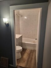 107 Meadow St in Winchester, CT - Building Photo - Building Photo