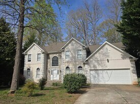 3004 Honor Ct in Jamestown, NC - Building Photo