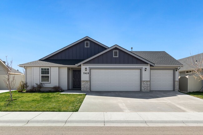 property at 7925 E Bunker Hill St