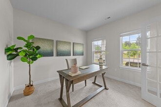 3700 Horton Hill Dr in New Hill, NC - Foto de edificio - Building Photo