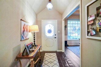 1000 Lynhurst Ln in Denton, TX - Building Photo - Building Photo