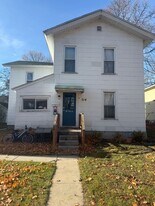 314 Ives Ave in Big Rapids, MI - Building Photo