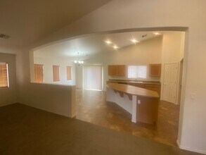 3800 Heather Ave in Kingman, AZ - Building Photo - Building Photo