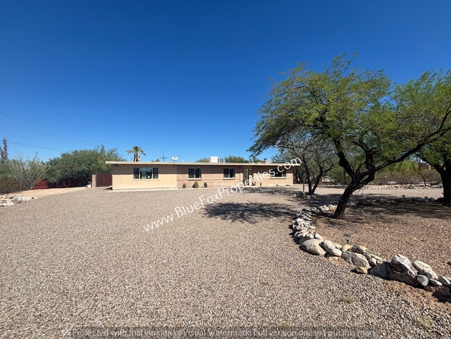 property at 2490 W Dante Way