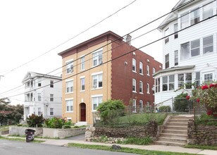 20 Beatty St in New Britain, CT - Building Photo - Building Photo