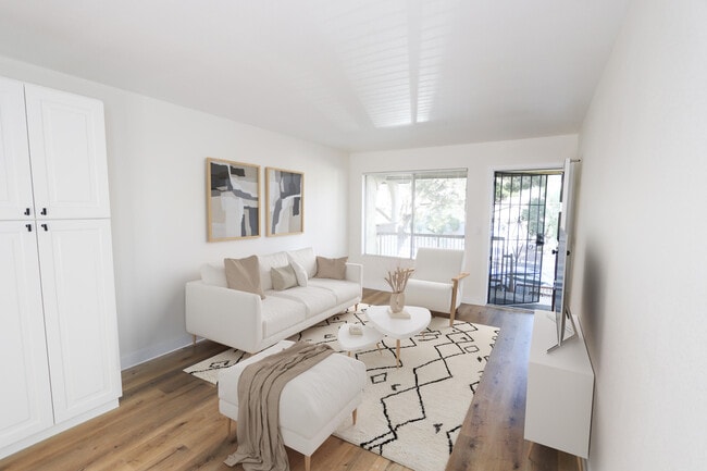 9647 Spyglass Ave in Desert Hot Springs, CA - Building Photo - Building Photo