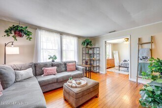 1646 Naldo Ave-Unit -2 in Jacksonville, FL - Building Photo - Building Photo