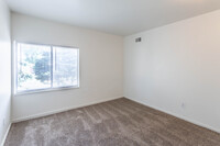 The Forum Apartments in Mt. Pleasant, MI - Building Photo - Interior Photo