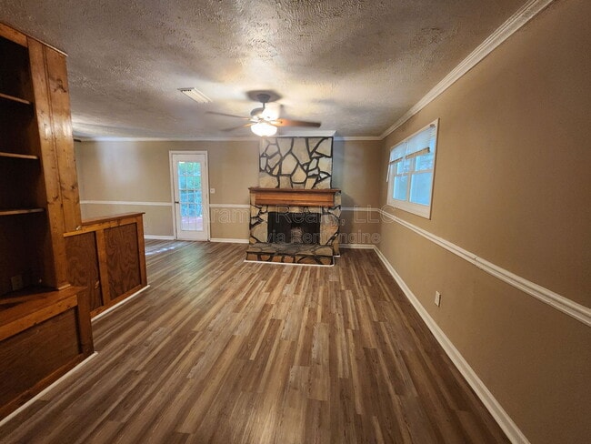 3856 Cindy Dr in Douglasville, GA - Building Photo - Building Photo