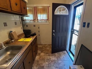 1636 E Duval St, Unit 1 in Philadelphia, PA - Building Photo - Building Photo